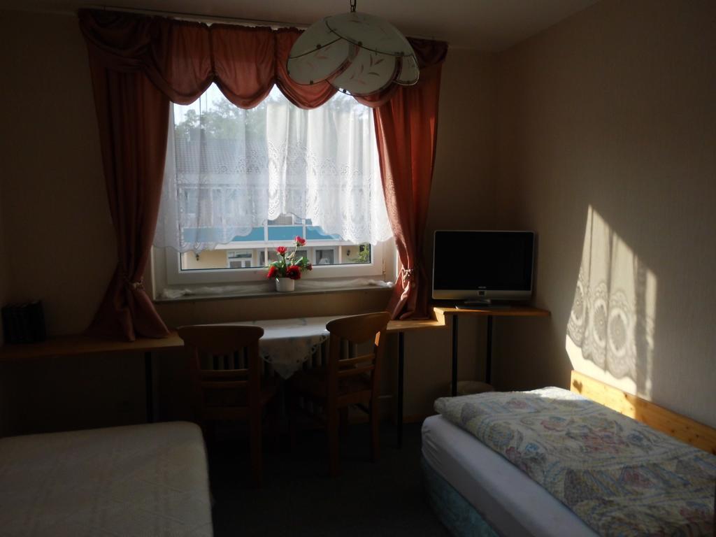 Hotel Garni Am Heuberg เอชเวเกอ ห้อง รูปภาพ