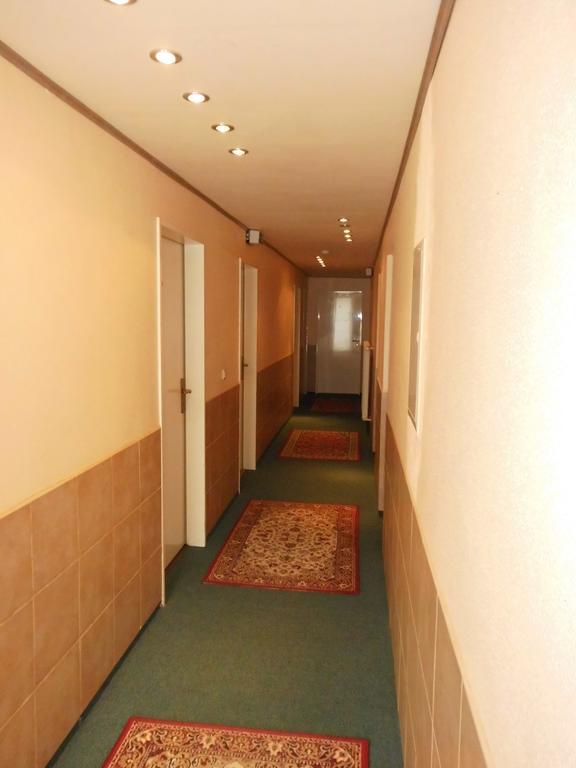 Hotel Garni Am Heuberg เอชเวเกอ ภายนอก รูปภาพ