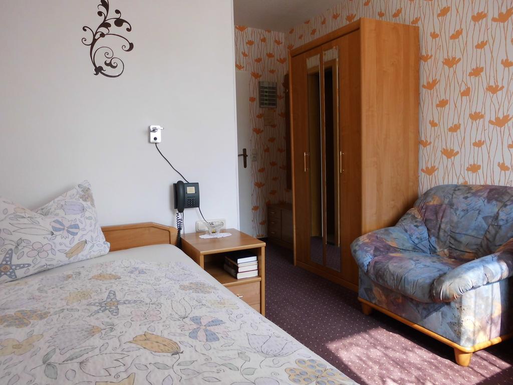 Hotel Garni Am Heuberg เอชเวเกอ ภายนอก รูปภาพ