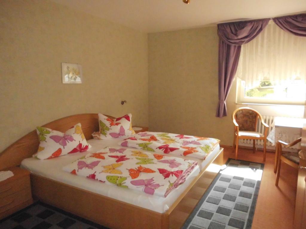 Hotel Garni Am Heuberg เอชเวเกอ ภายนอก รูปภาพ
